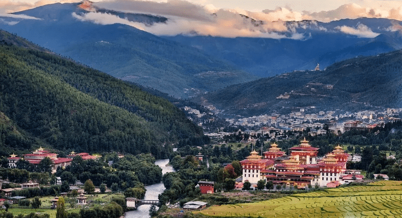 4 Best Seasons to Visit Bhutan for an Unforgettable Adventure